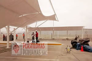 Carpa para estacionamiento de la distribuidora Coca Cola
